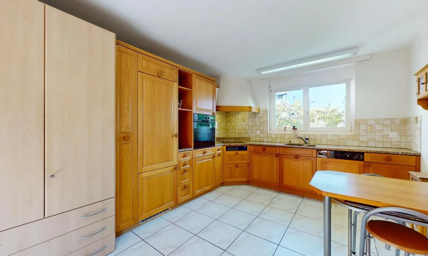 Comfort, Light and Private Garden? Superb Duplex in Morat - Photo 5 of 13