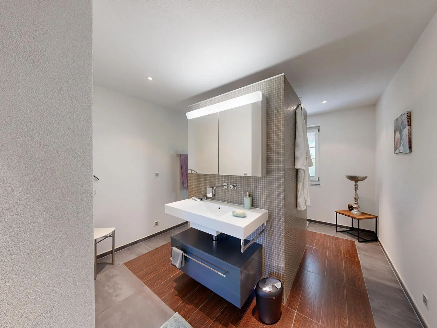 Exclusive 5.5-room single-family house in a quiet location - Photo 9 of 19