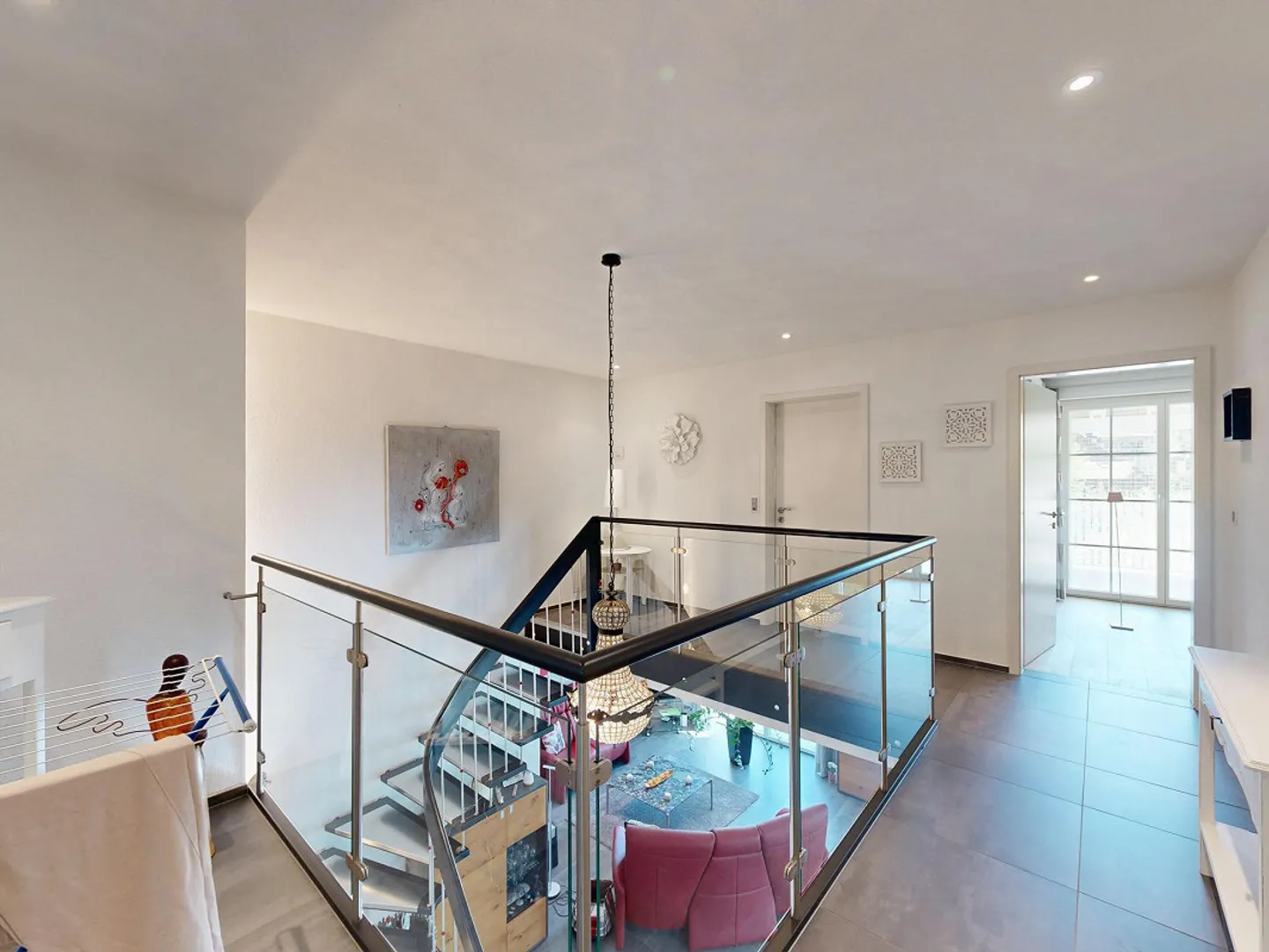 Exclusive 5.5-room single-family house in a quiet location - Photo 17 of 19