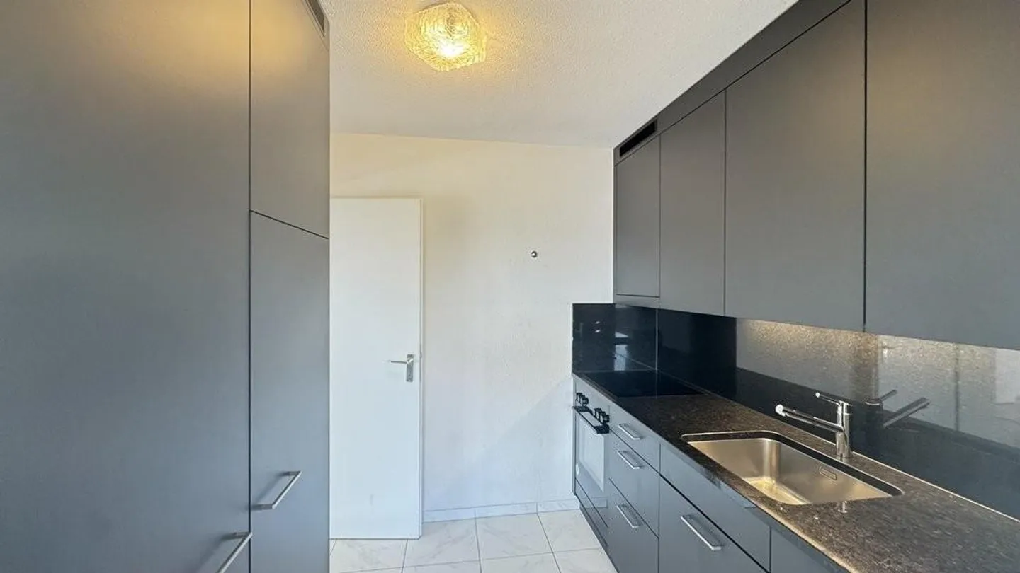 Appartamento 4.5 stanze - Foto 2 di 10