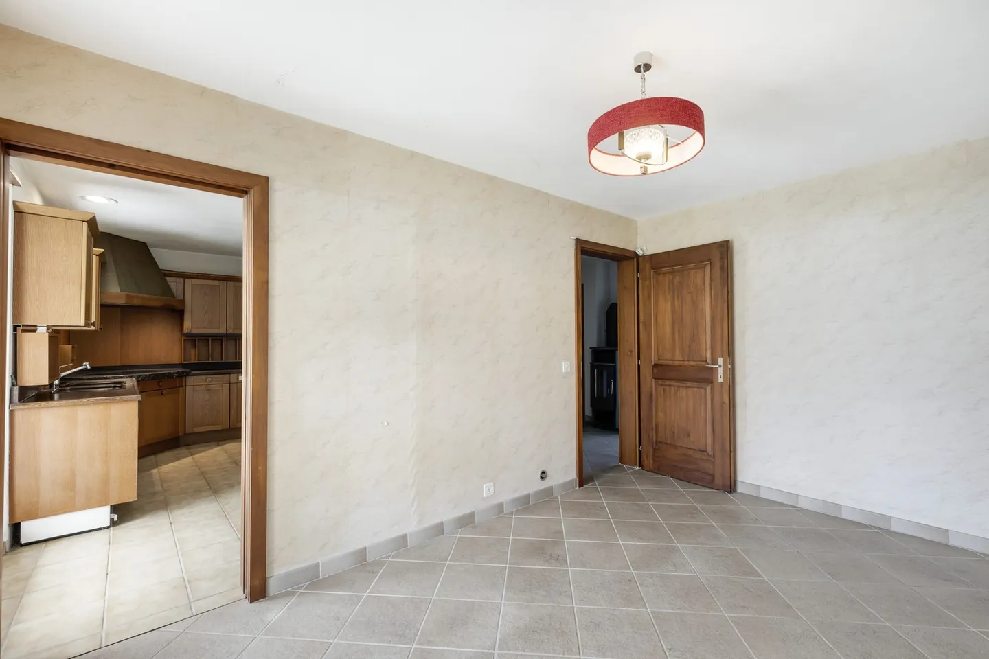 Villa Charmante avec Jardin - Photo 8 sur 13