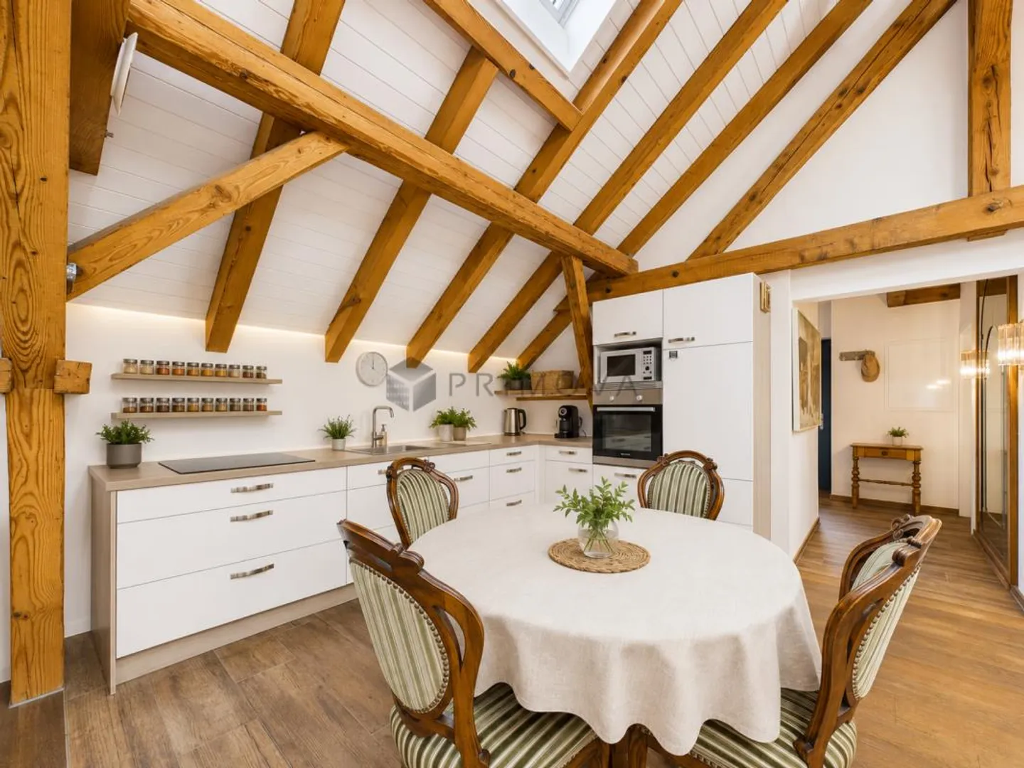 Casa sopra. Spazio per le tue idee sotto. - Foto 10 di 16