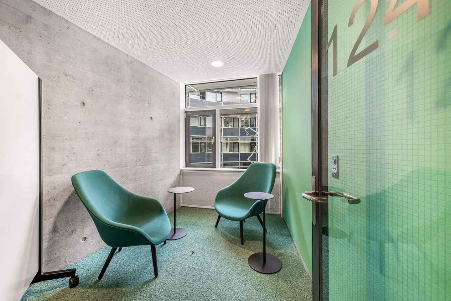 Spazio ufficio attraente in affitto - Foto 2 di 11