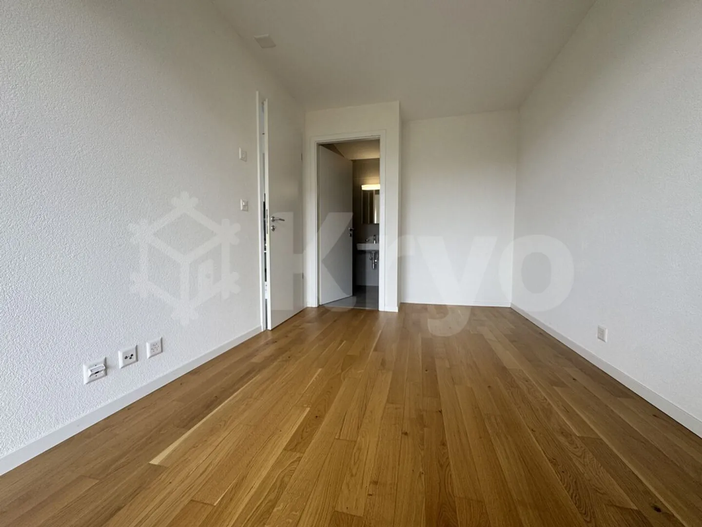 Incantevole appartamento di 2,5 locali a due passi dal lago - Foto 7 di 9