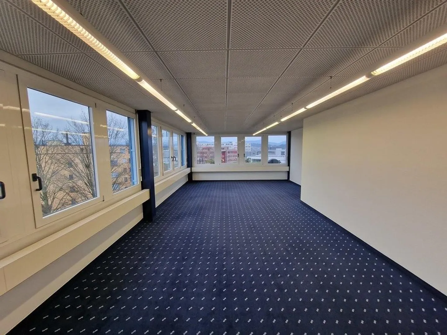 Bureau agrandi près d'Aarau - Photo 1 sur 5