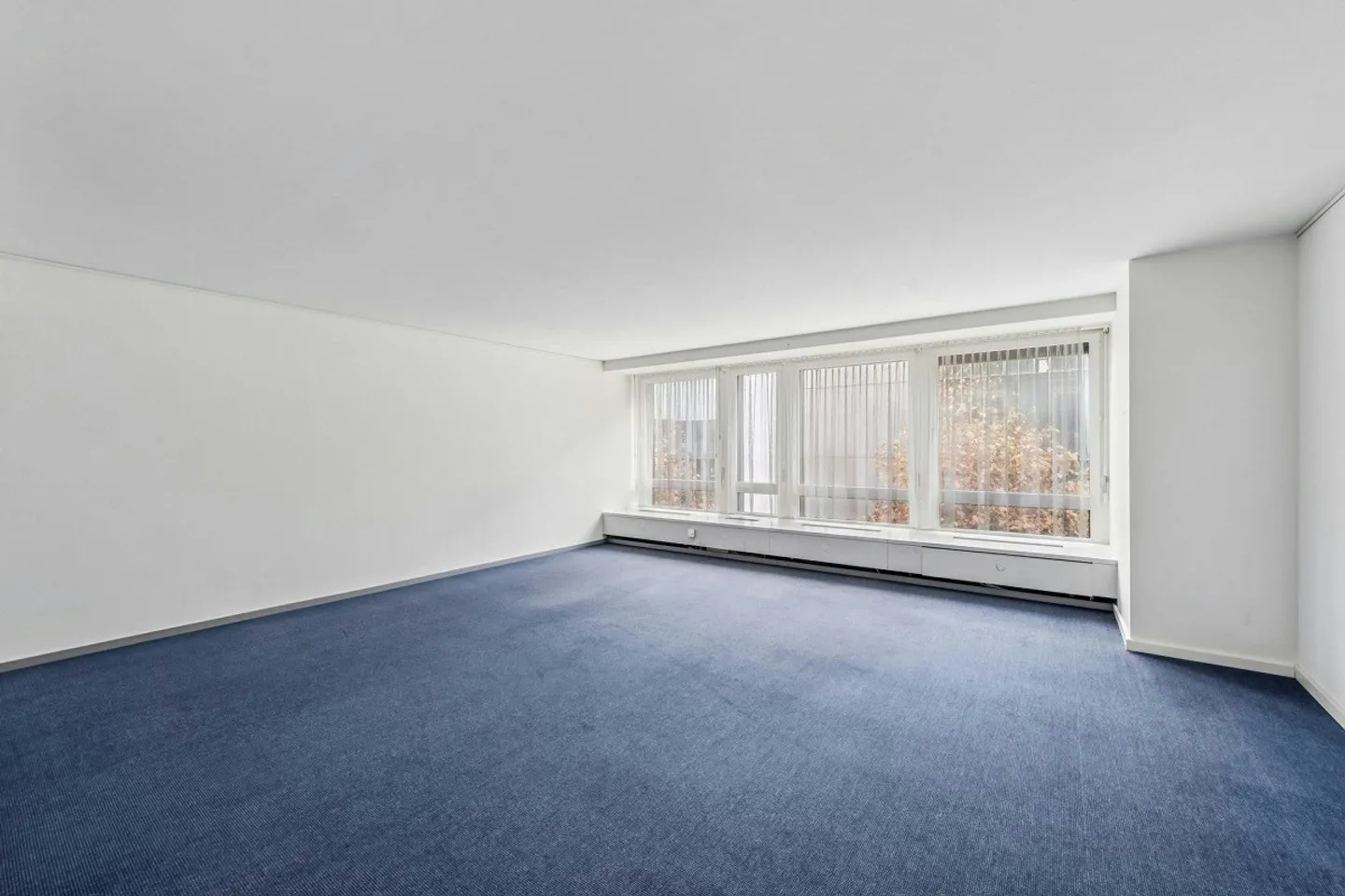 Work with Style: Modern Office Space at Aeschenplatz - Photo 8 of 13