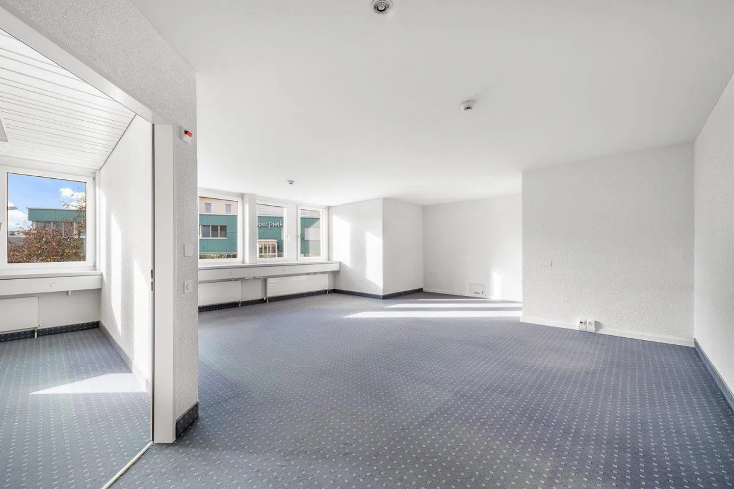 Spazio ufficio/commerciale attraente di 317 m² in una posizione centrale a Berikon... - Foto 9 di 13