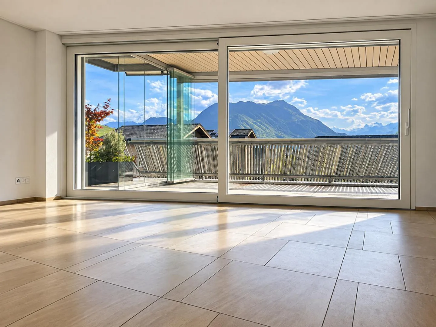 Helles Apartment mit Bergblick - Foto 4 von 7