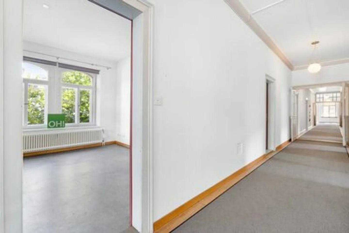 Commercial Space - Photo 5 of 8