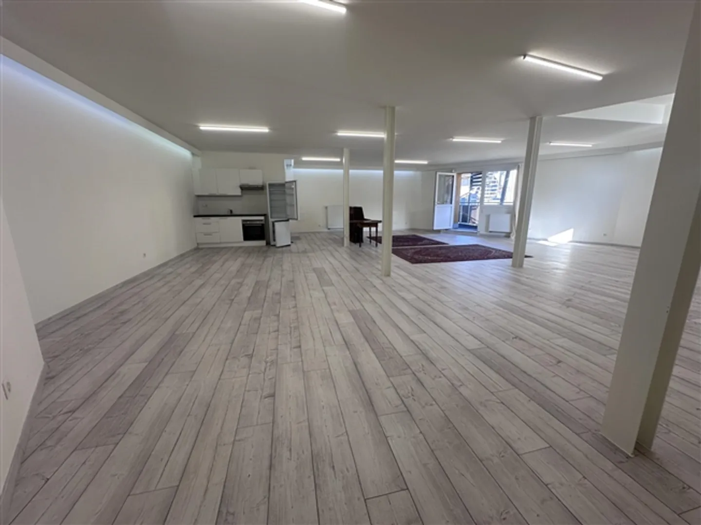 Loft dans un style industriel - Photo 3 sur 10