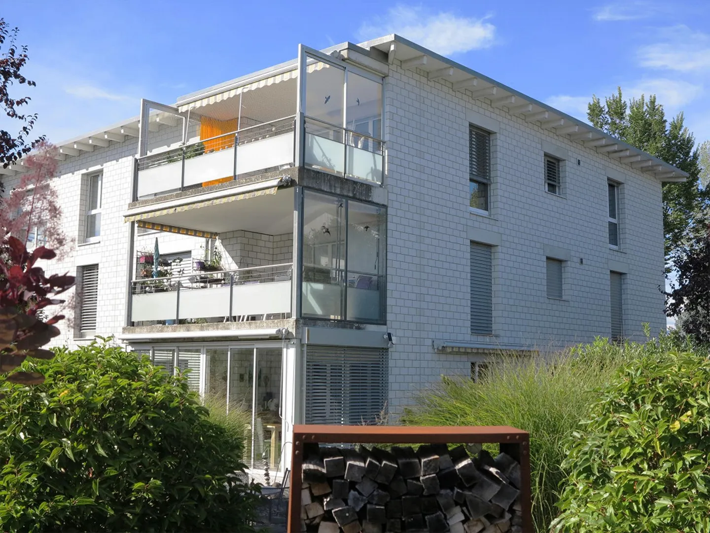 Appartamento Attico Unico di 4,5 Stanze con Vista sul Verde - Foto 1 di 15