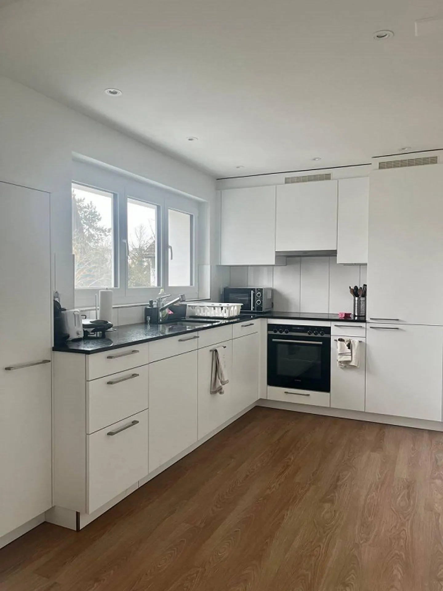 Bel appartement de 3,5 pièces - Photo 1 sur 13