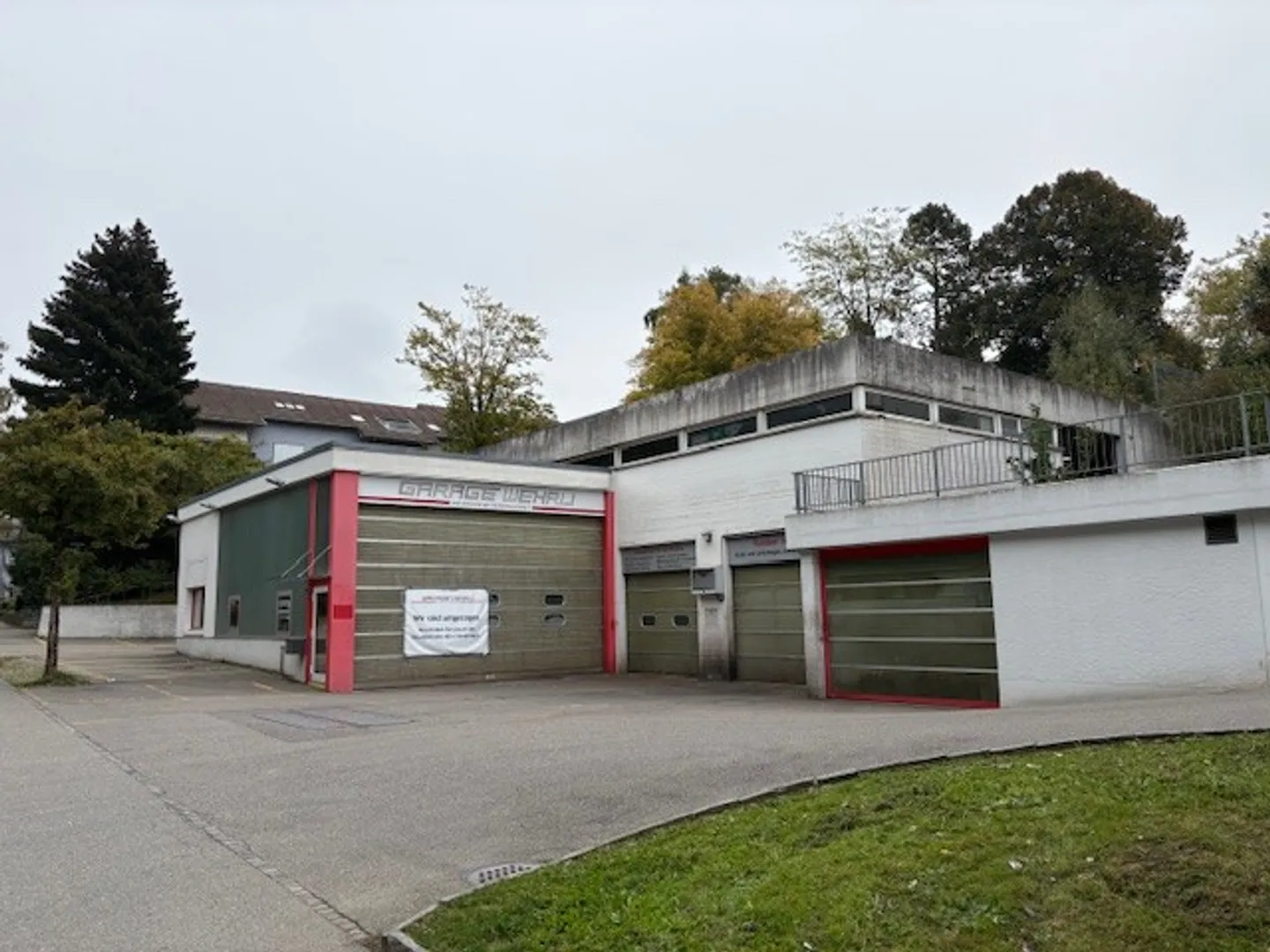 Grosszügiger Gewerberaum / Werkstatt zu vermieten - Foto 1 von 3