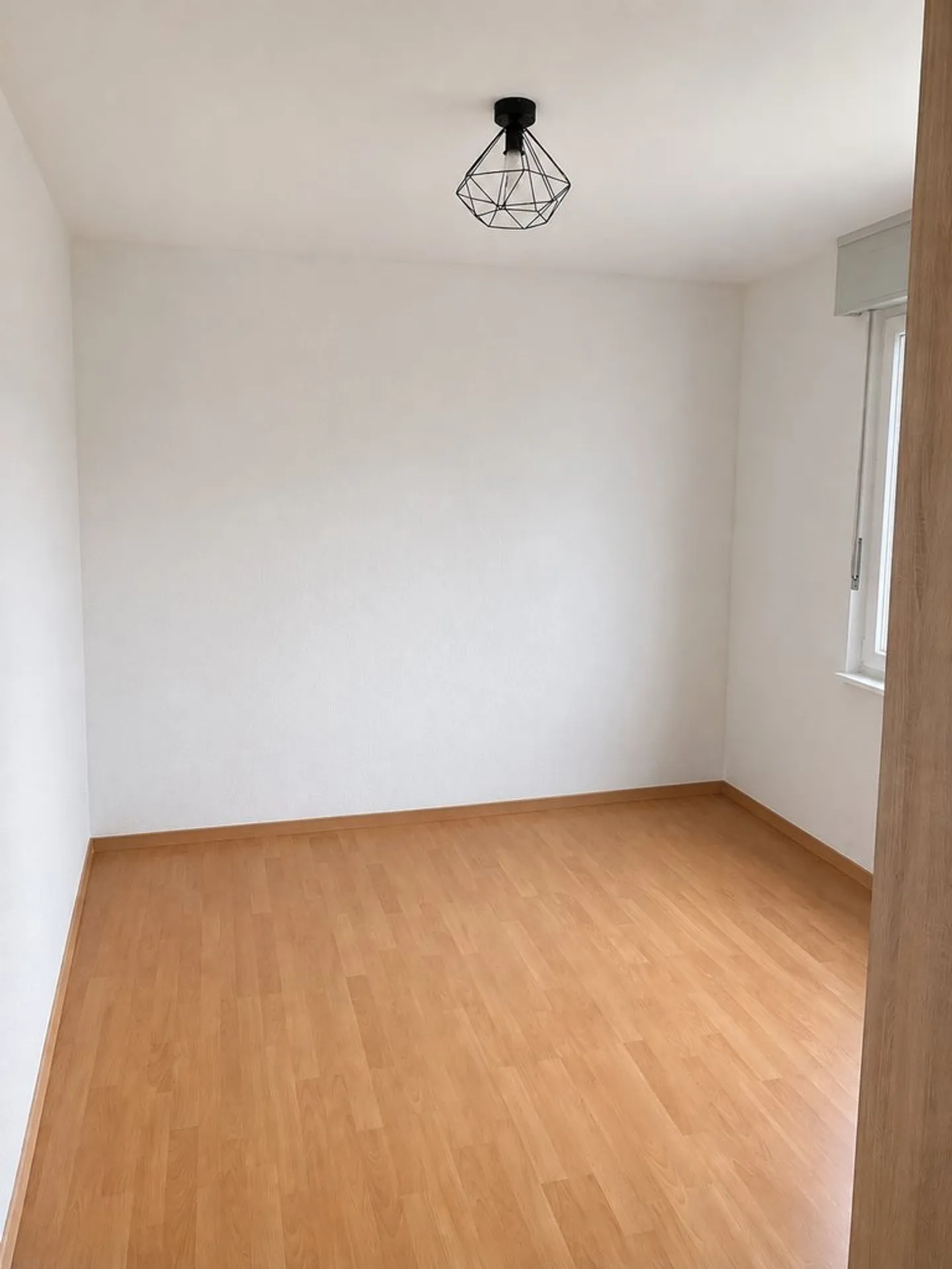 Charmante Wohnung in Fribourg - Foto 3 von 4