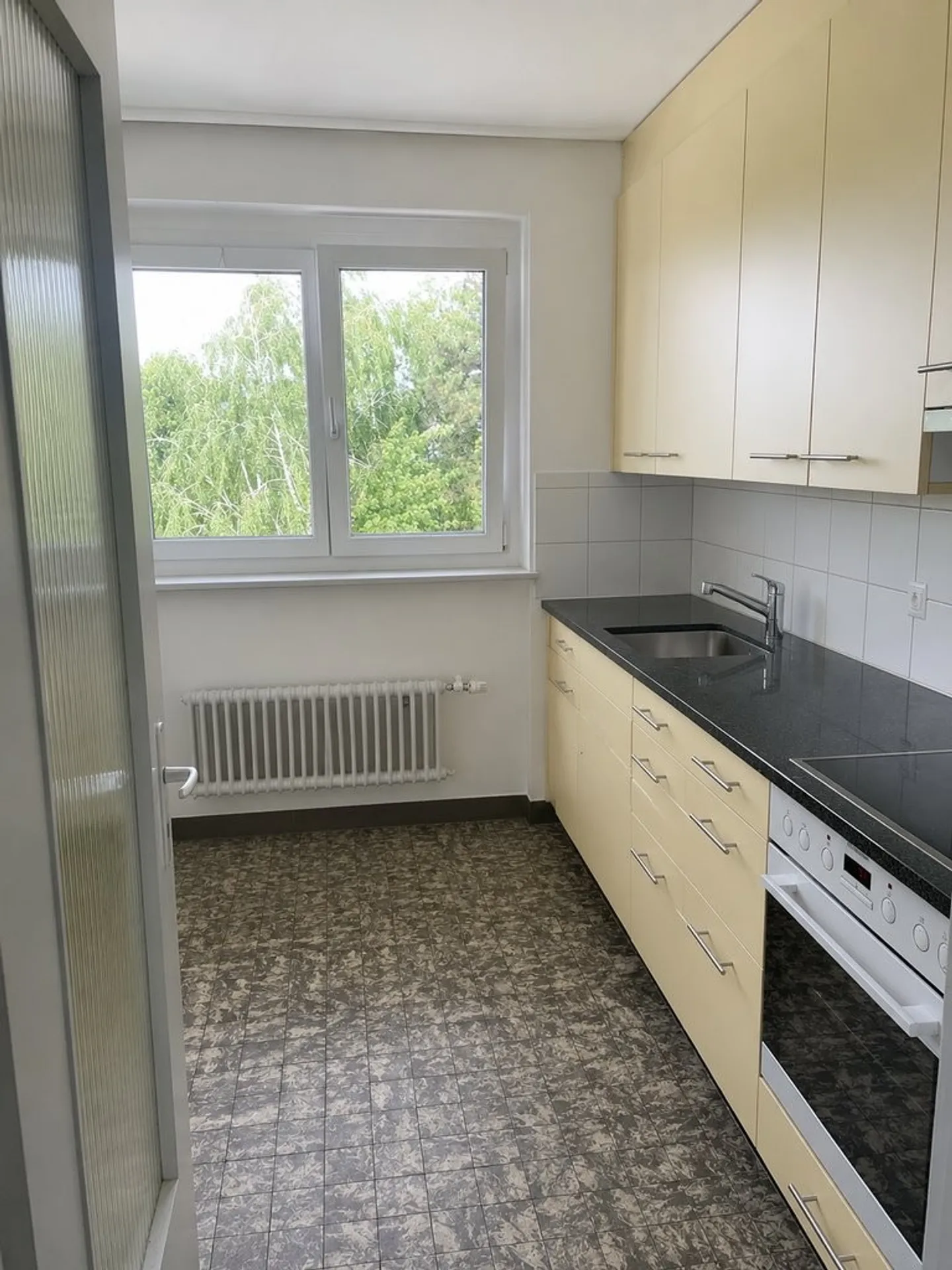 Charmante Wohnung in Fribourg - Foto 4 von 4