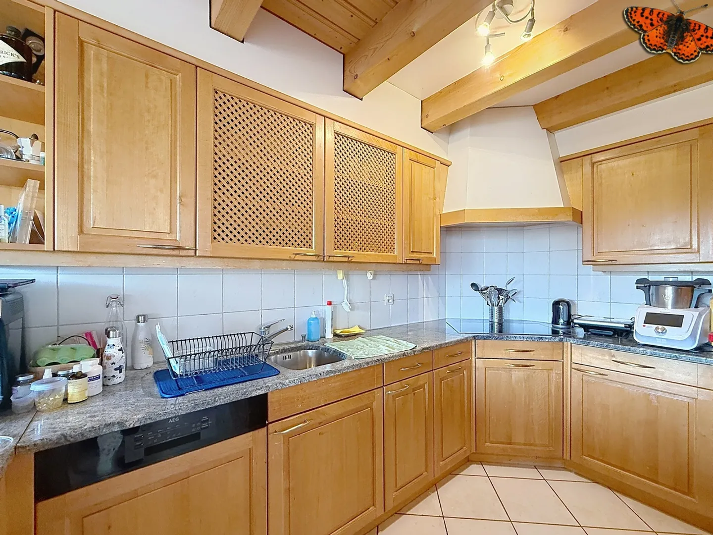 Duplex avec Plafonds Cathédrale - Photo 6 sur 12