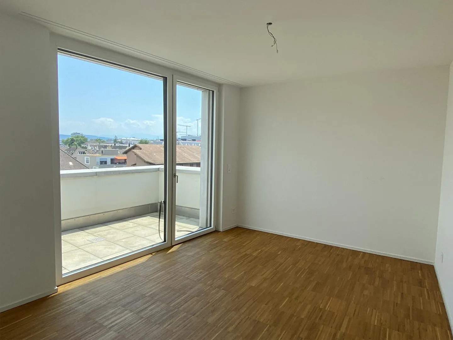 Exklusive Attika-Wohnung mit Weitsicht über Altstetten - Foto 6 von 13