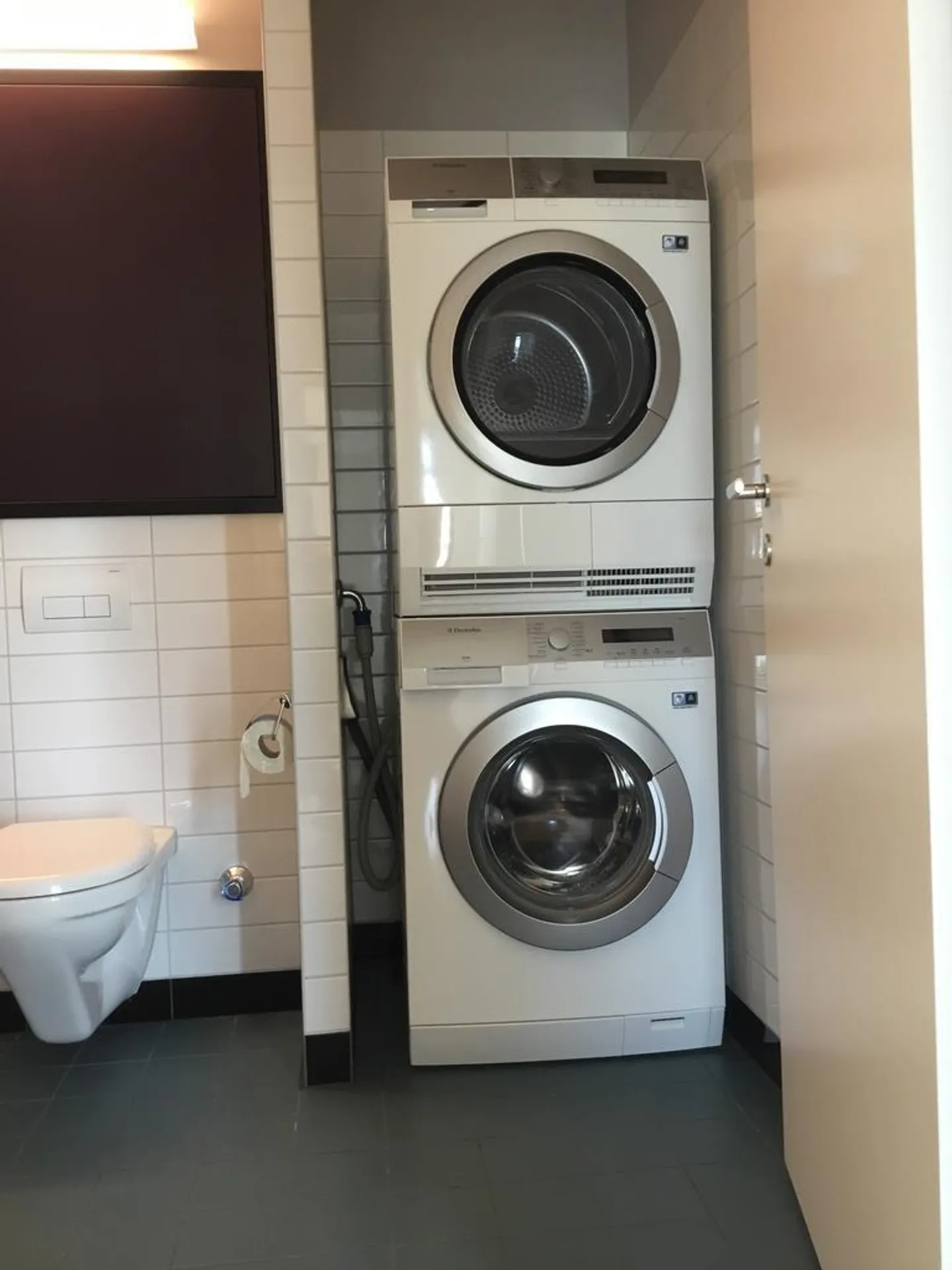 Living centrally and modernly in Glattpark? - Photo 4 of 6