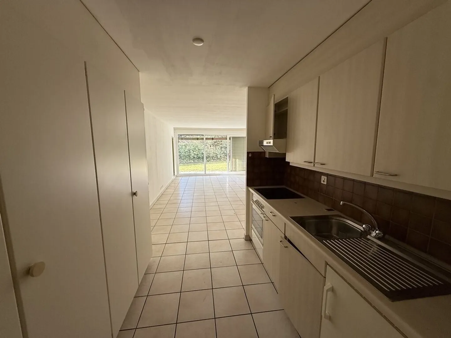 Zu ergreifen! Wunderschönes Studio im Herzen von Aigle! - Foto 3 von 4