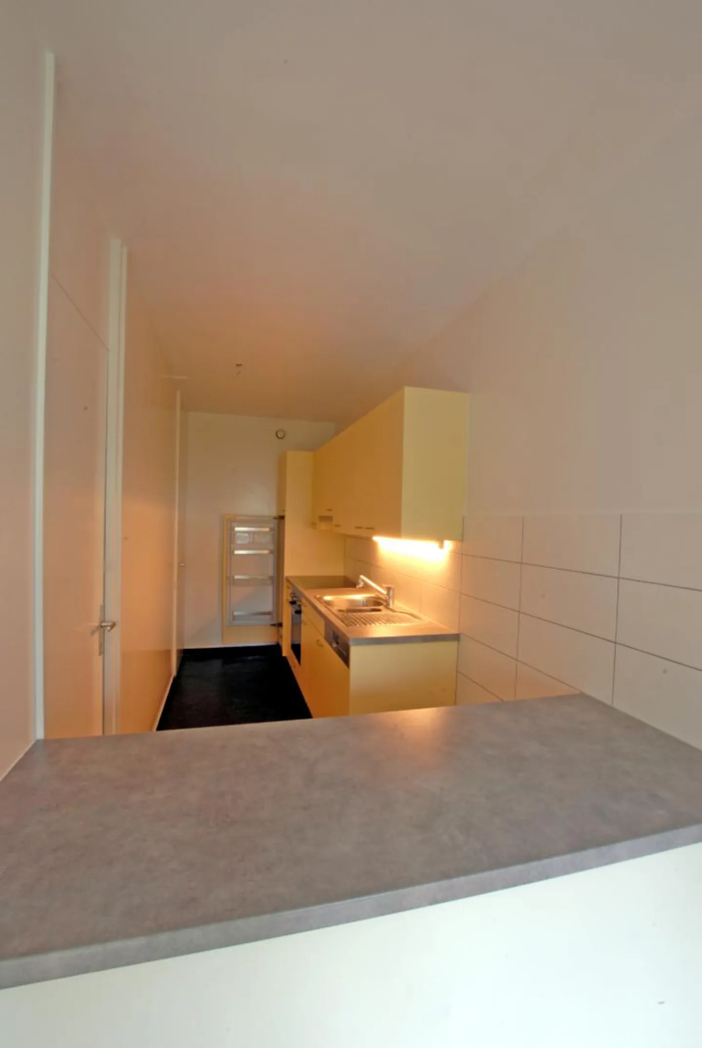 Charmant Appartement 4 Pièces - Photo 3 sur 5