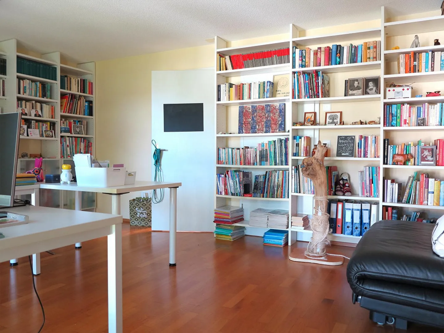 Appartamento Attico Unico di 4,5 Stanze con Vista sul Verde - Foto 11 di 15