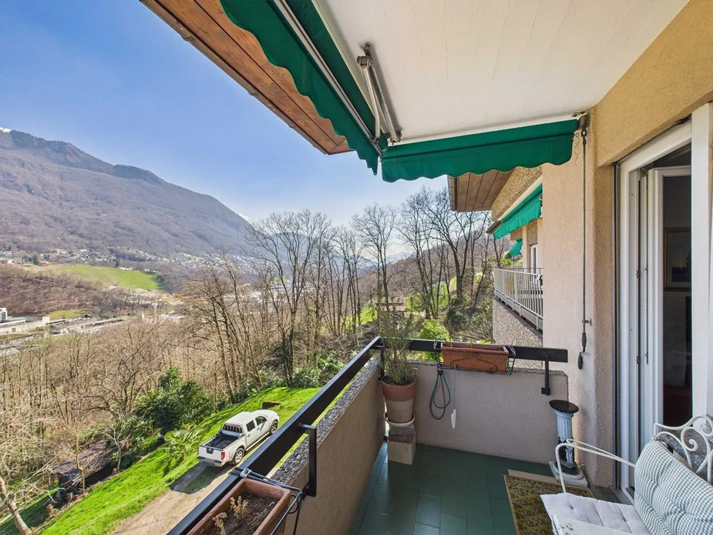 Penthouse 4.5 pièces avec vue sur les montagnes à Lugaggia - Photo 7 sur 13