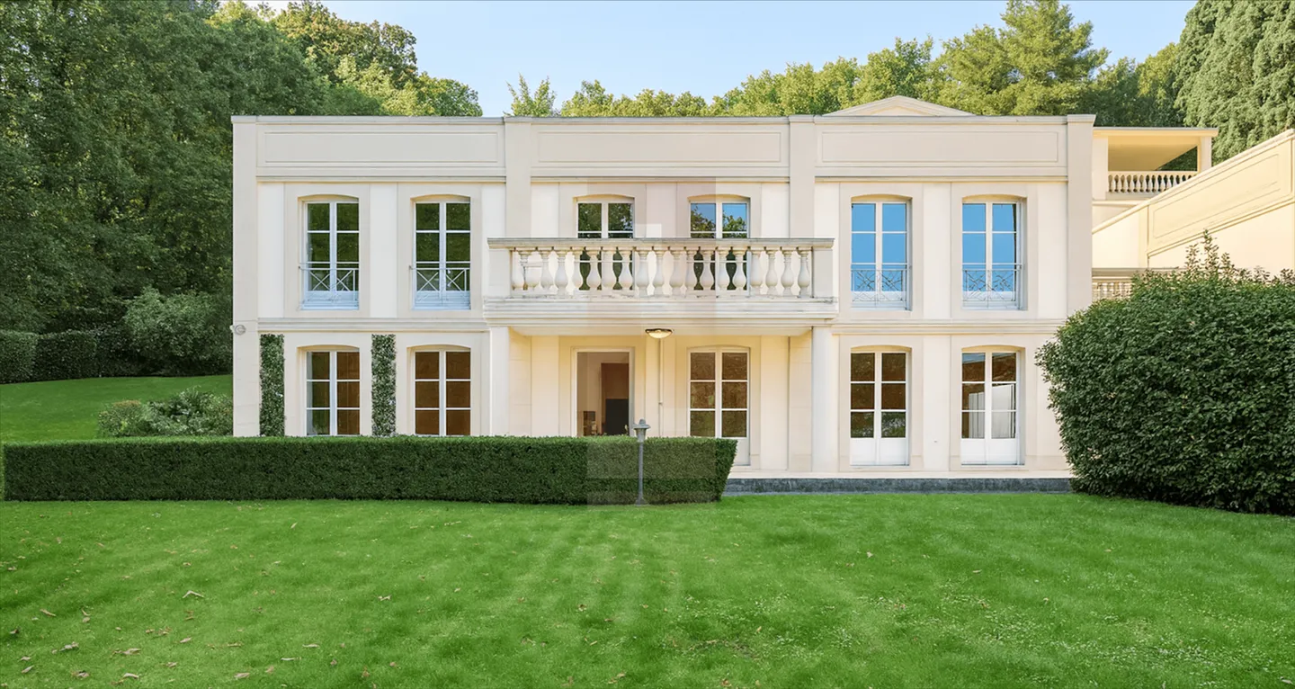 Belle maison de ville avec jardin - Photo 1 sur 13