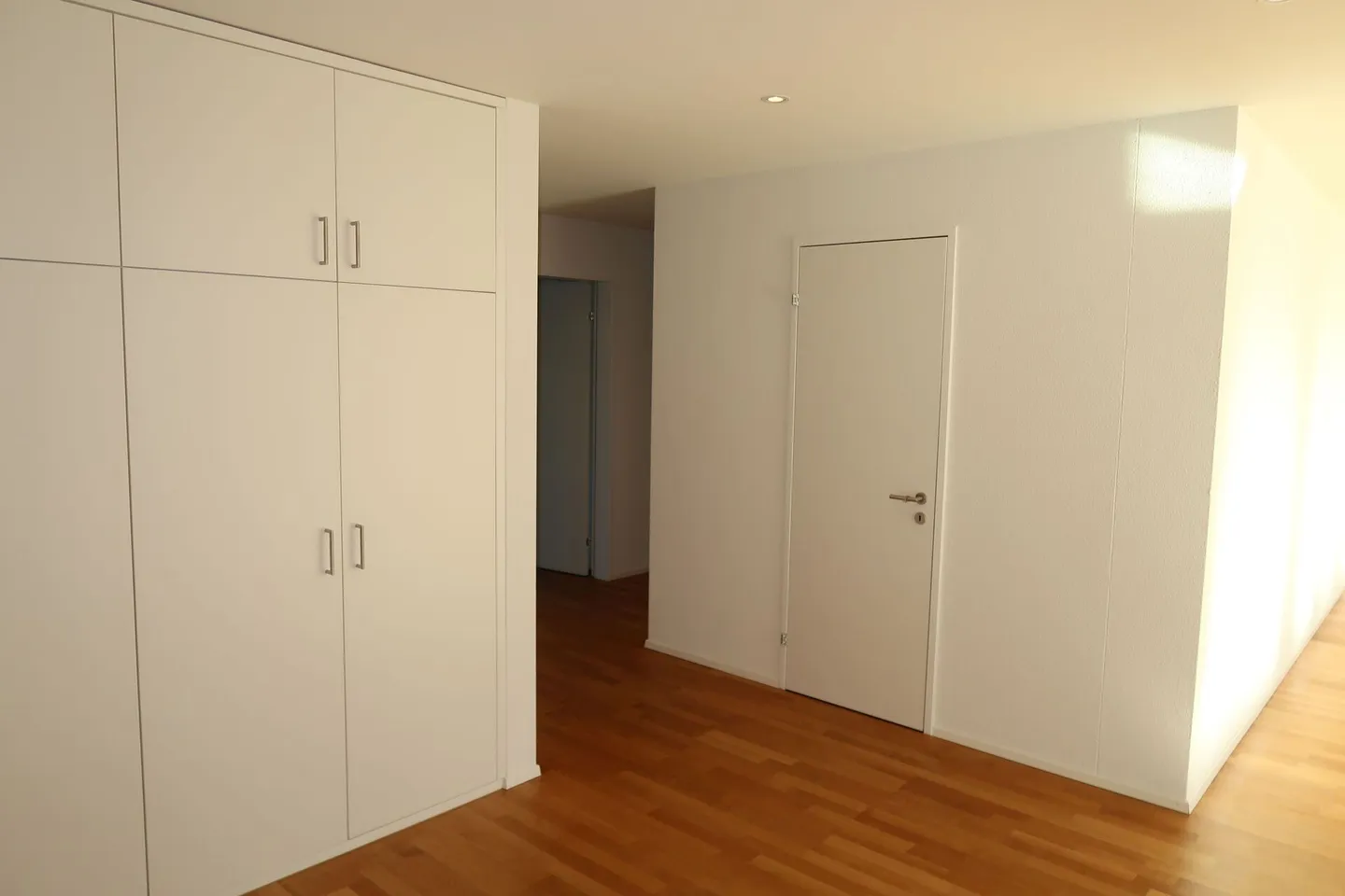 Exklusive Gartenwohnung in Einsiedeln - Foto 8 von 11