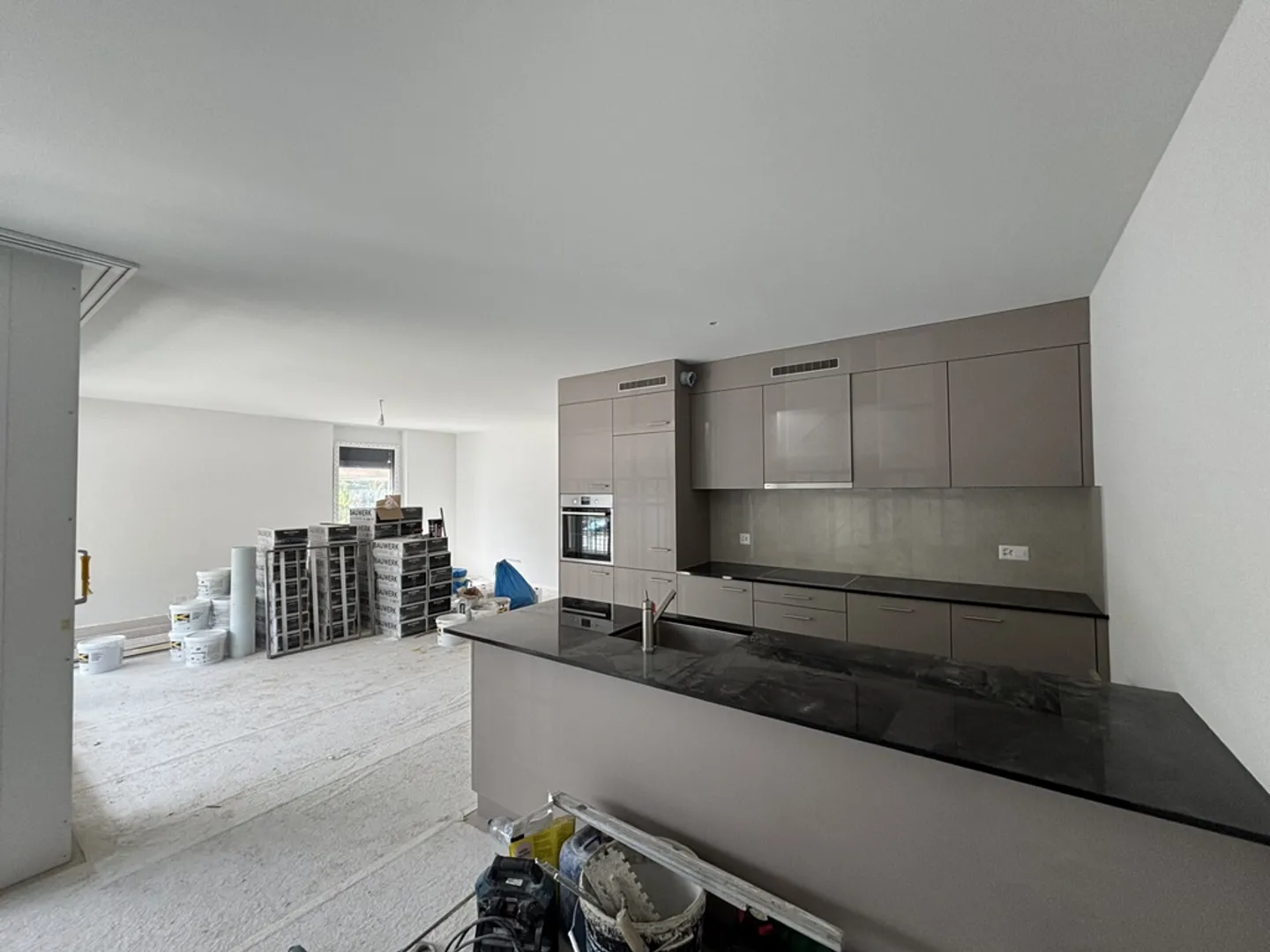 Modern 4.5 Room Apartment - Photo 2 of 11