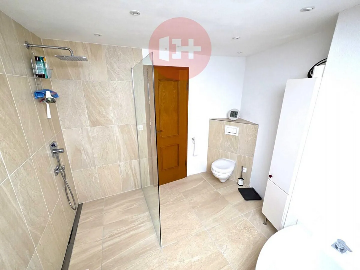 Geräumiges Einfamilienhaus in Orpund - Foto 3 von 6