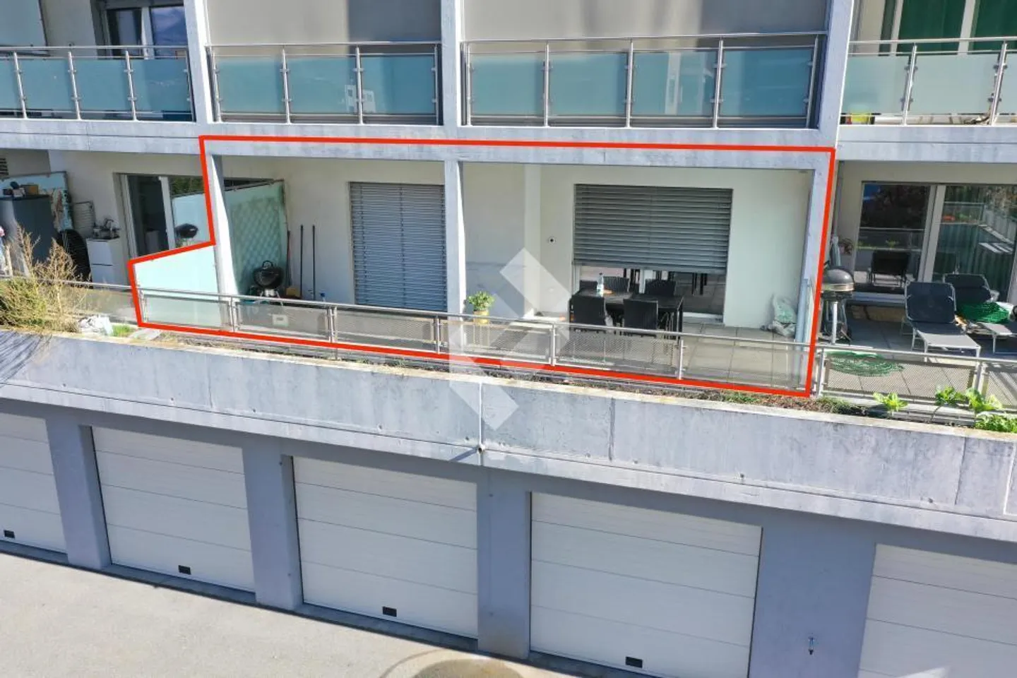 Bella appartamento di 2,5 stanze con grande terrazza di 32 m2 - Foto 3 di 9