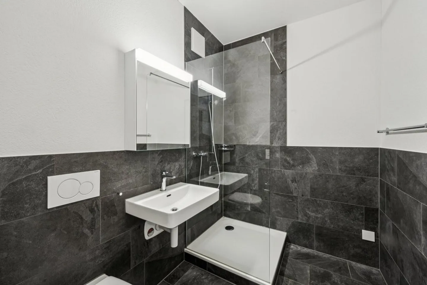 Appartamento 3 locali - Foto 2 di 8