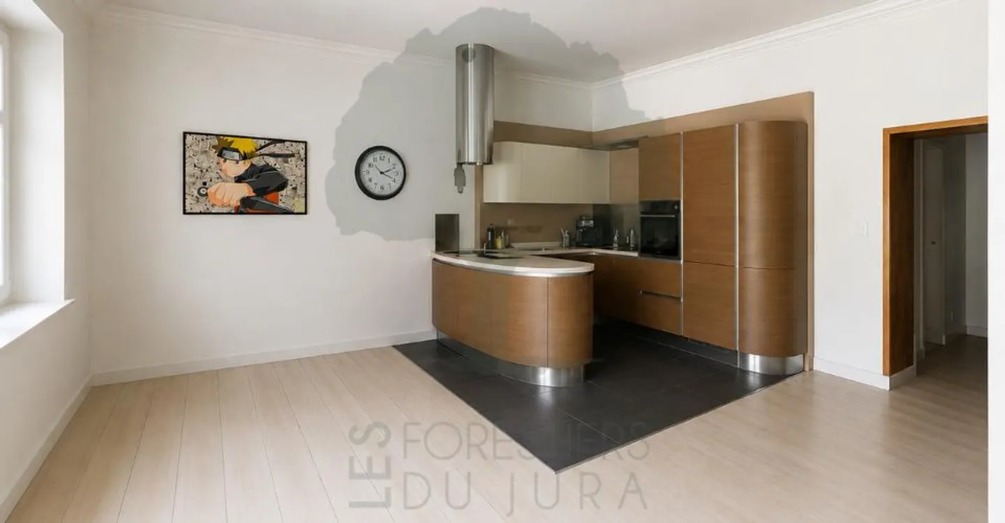 Character apartment with 4.5 rooms in the old town of Porrentruy - Photo 2 of 7