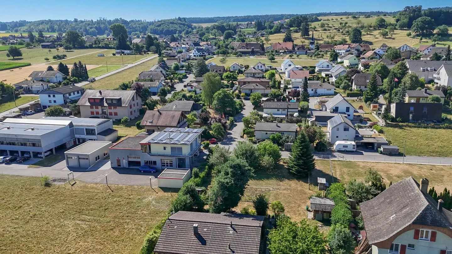 878 m² of land for your residential ideas in Leuzigen - Photo 4 of 7