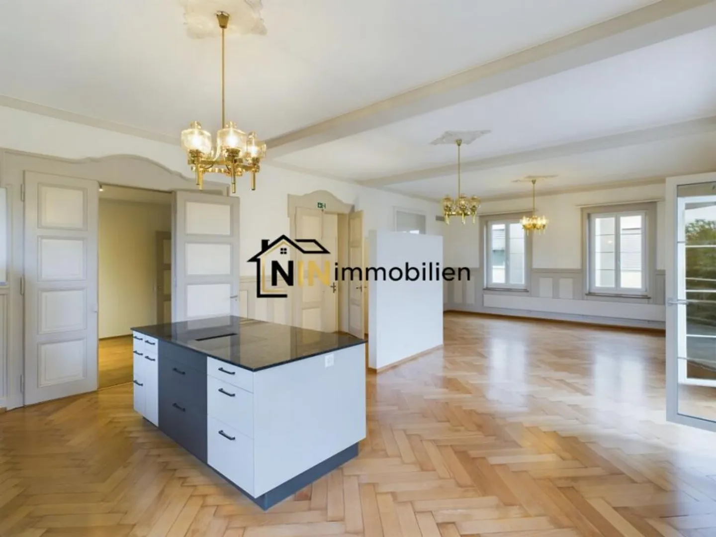 STYLE ET ESPACE EN PARFAITE HARMONIE - Photo 2 sur 7