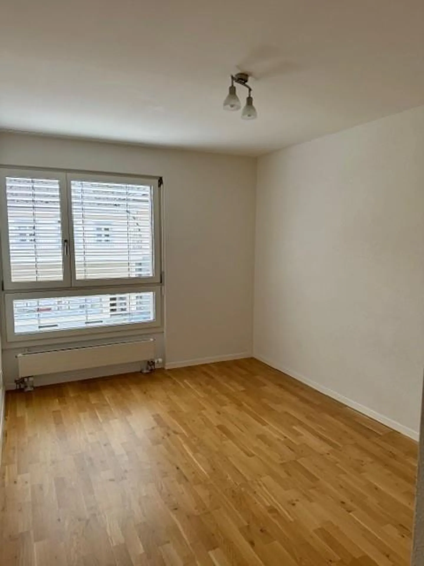 Moderne Wohnung in zentraler Lage - Foto 5 von 5