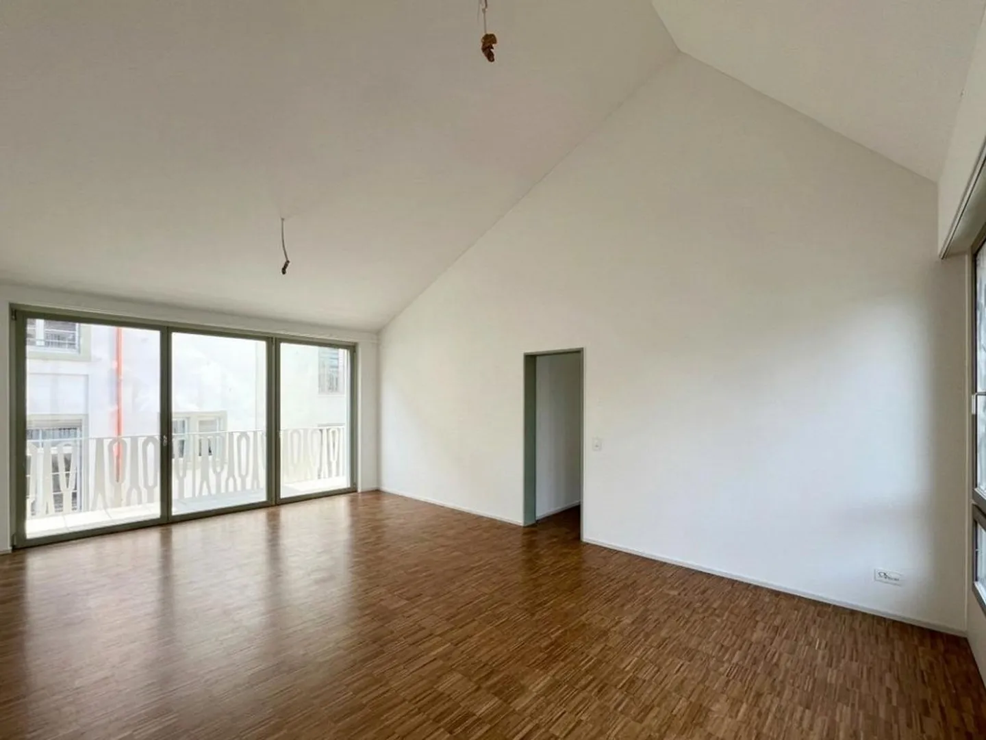 Modern 3.5-room new apartment with great terrace - Photo 2 of 11