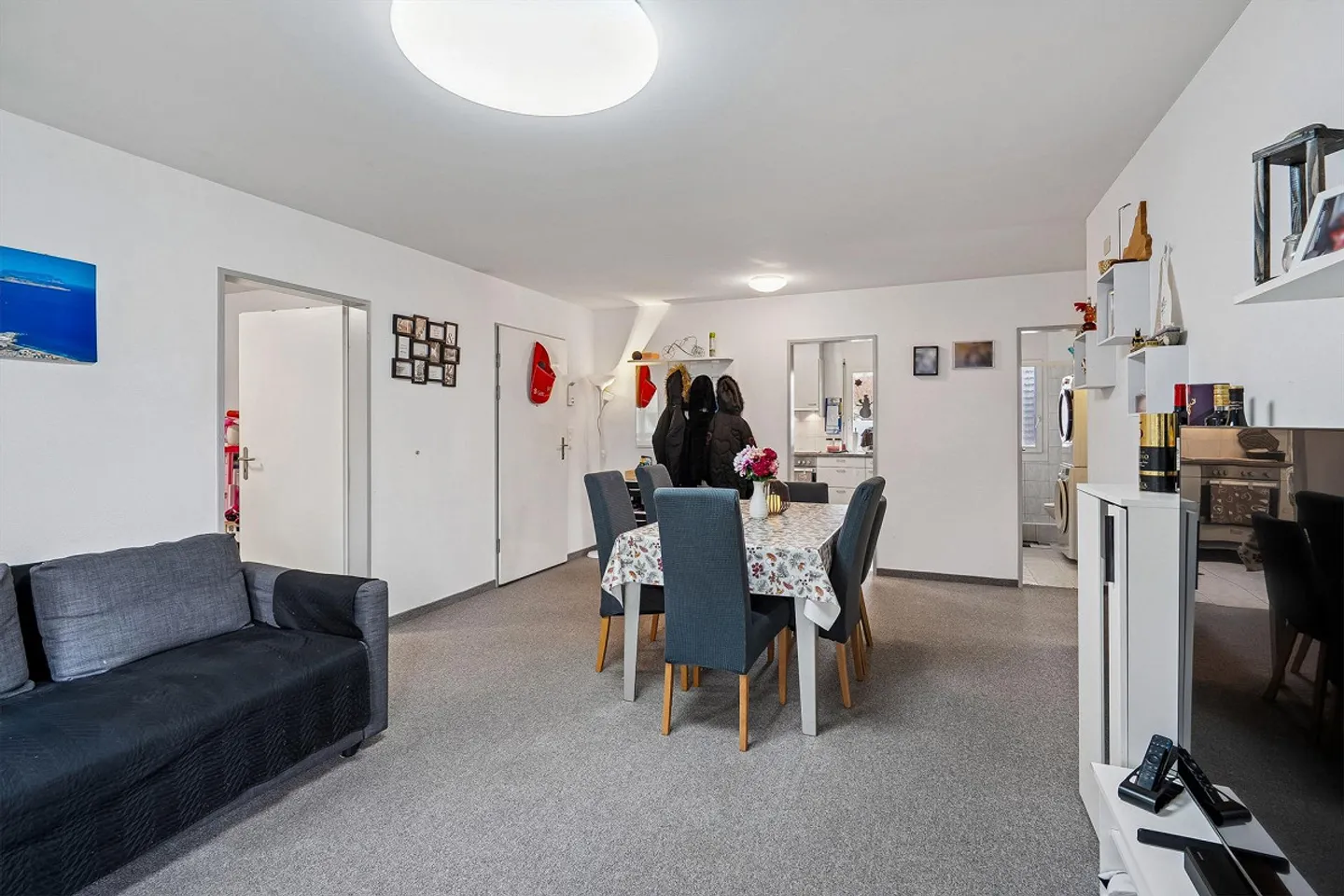 Geräumige Familienwohnung in Hallwil - Foto 4 von 13
