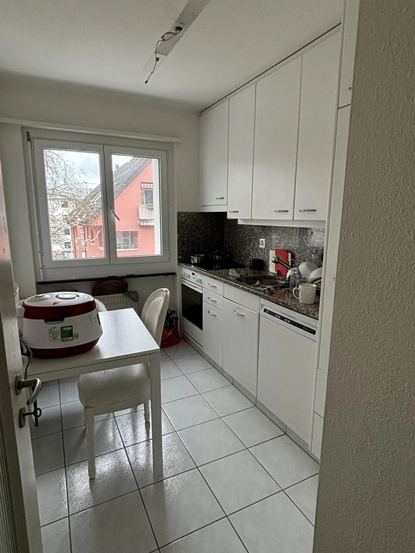Charmante Wohnung in Albisrieden - Foto 3 von 10