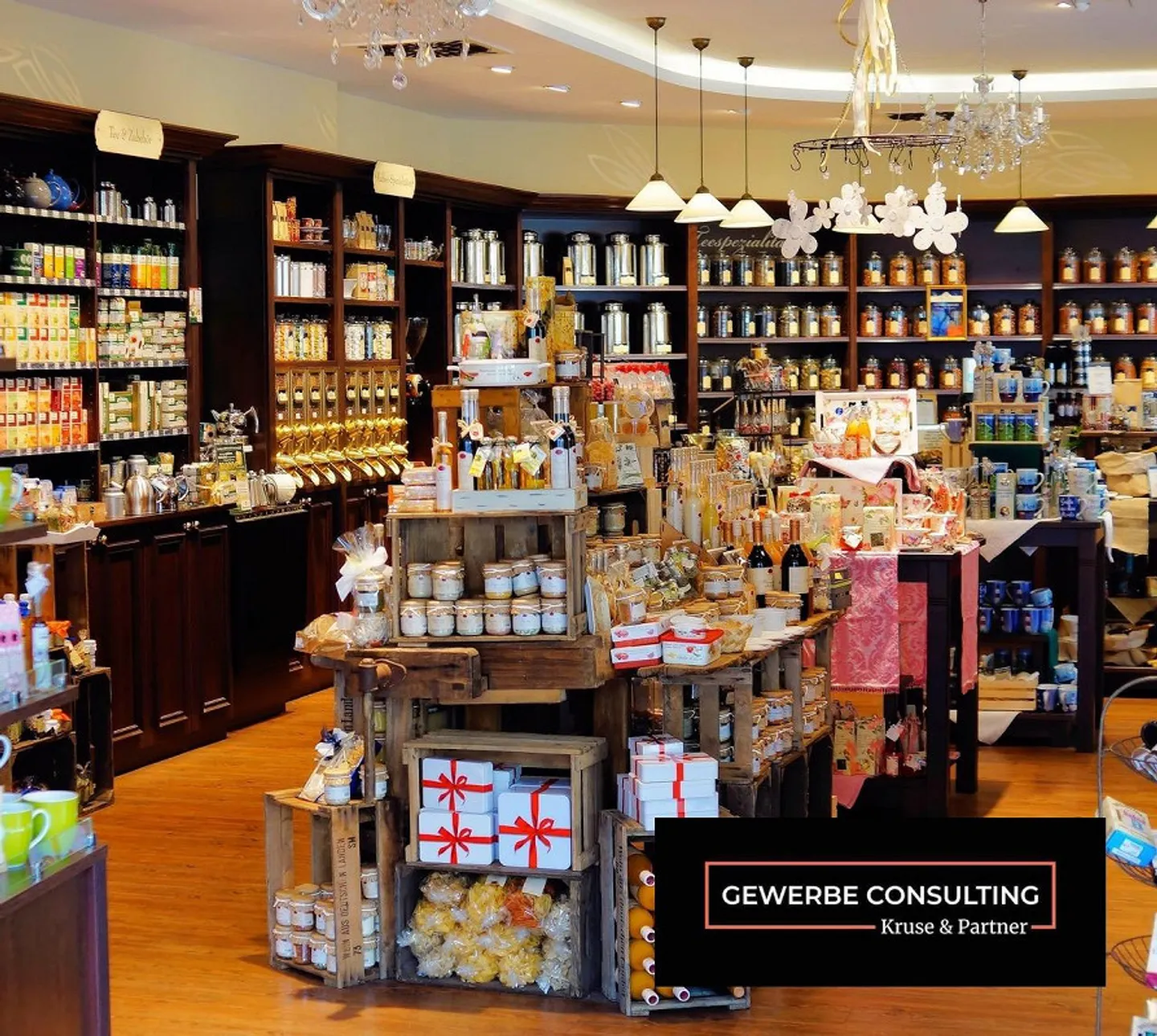 Well-known retail business to take over in the center GCL1087 - Photo 1 of 1