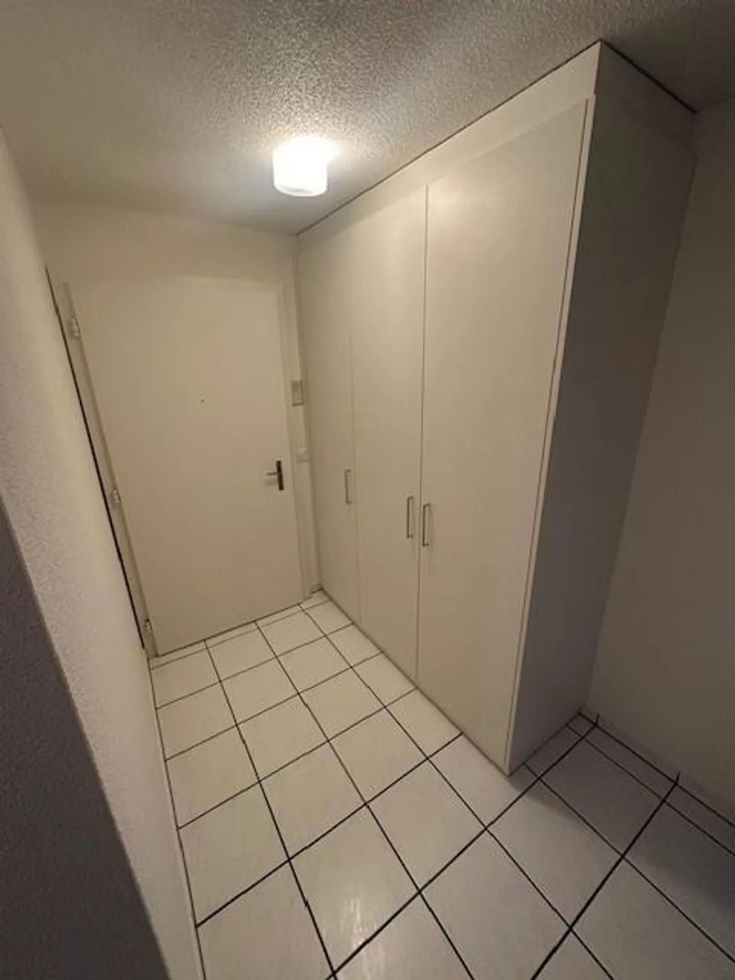 3 1/2 Zimmer-Wohnung 2.OG Mitte - Foto 6 von 10