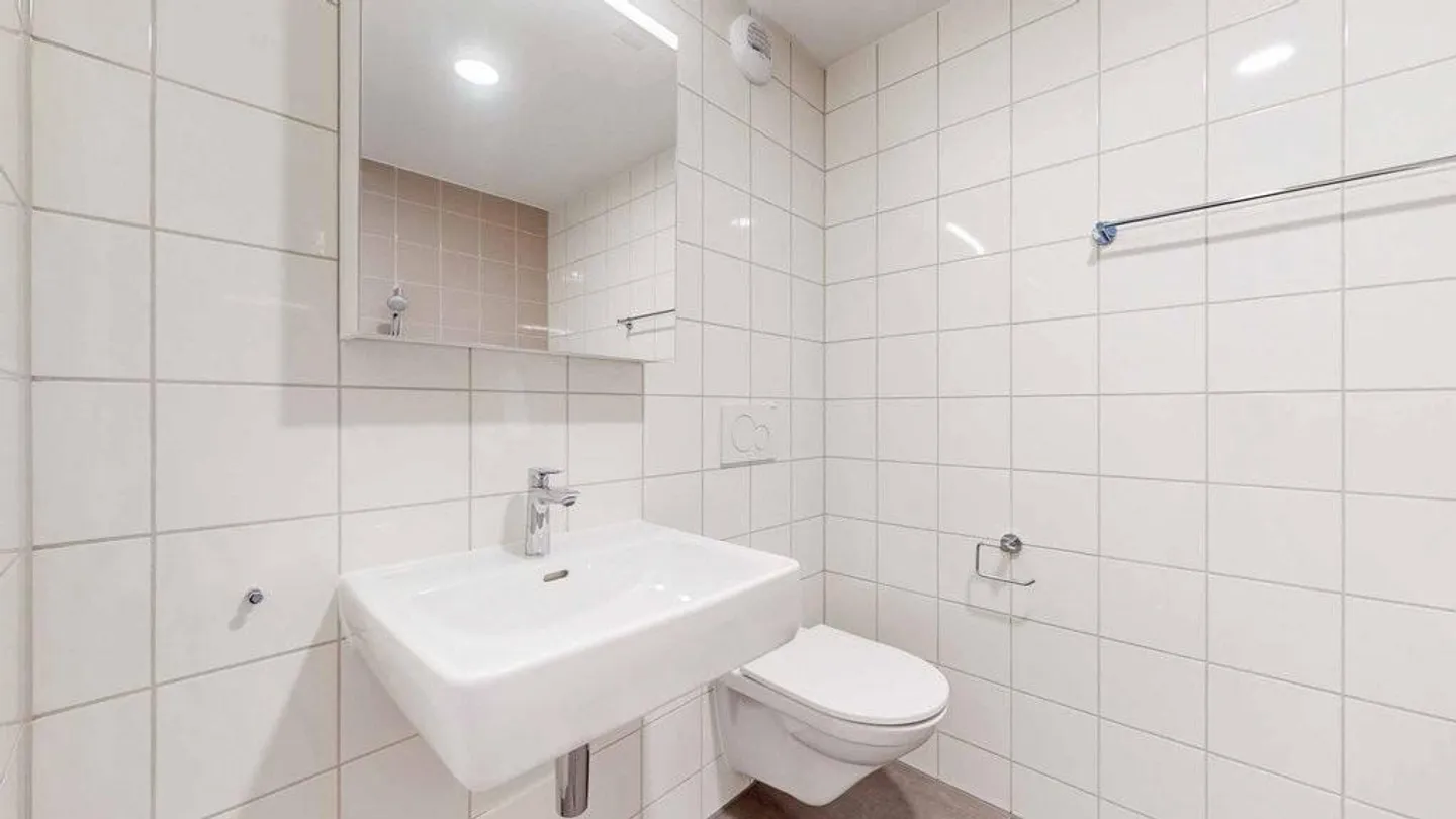 Would you like to live in a recent construction? - Photo 8 of 11