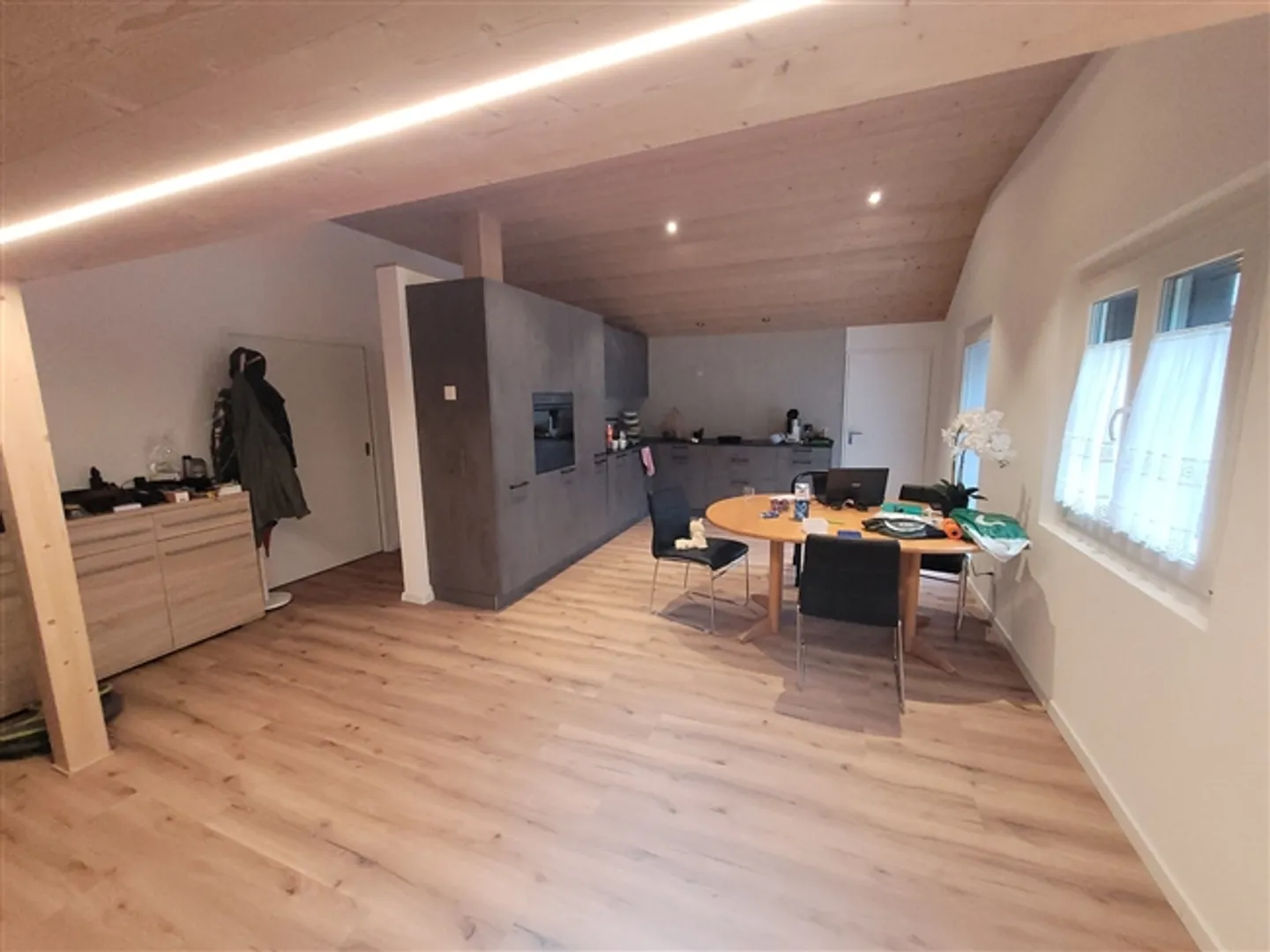 "2½ ROOM APARTMENT IN VÄTTIS (SG), FURNISHED, TEMPORARY" - Photo 1 of 7