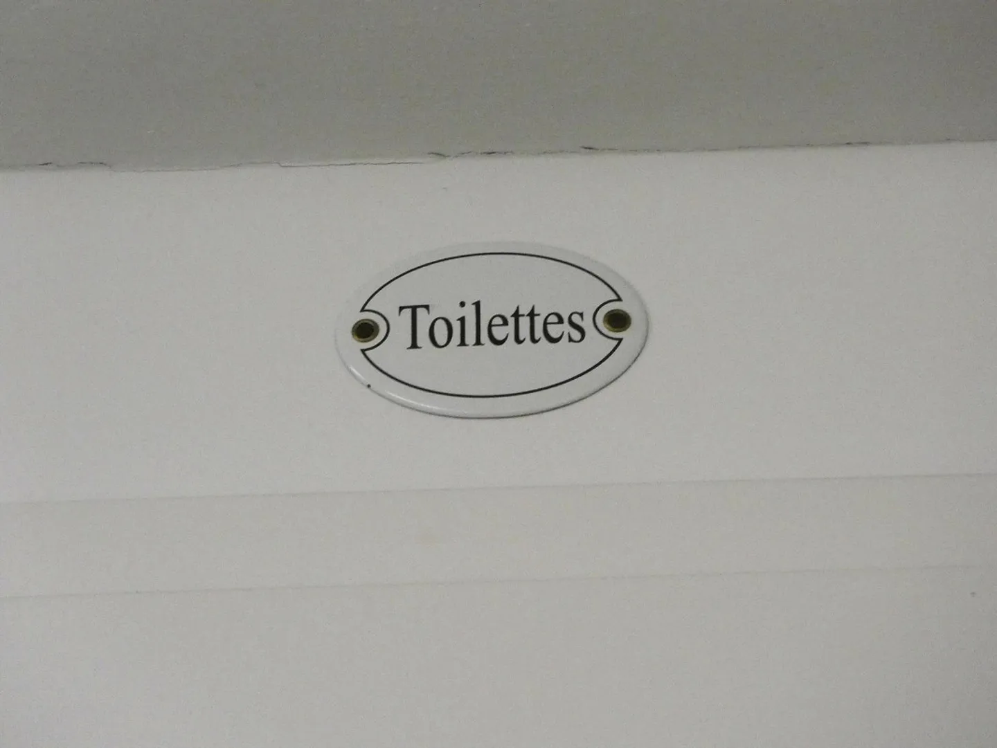 Retail space in prime location in the center of Lichtensteig for spring - Photo 18 of 20