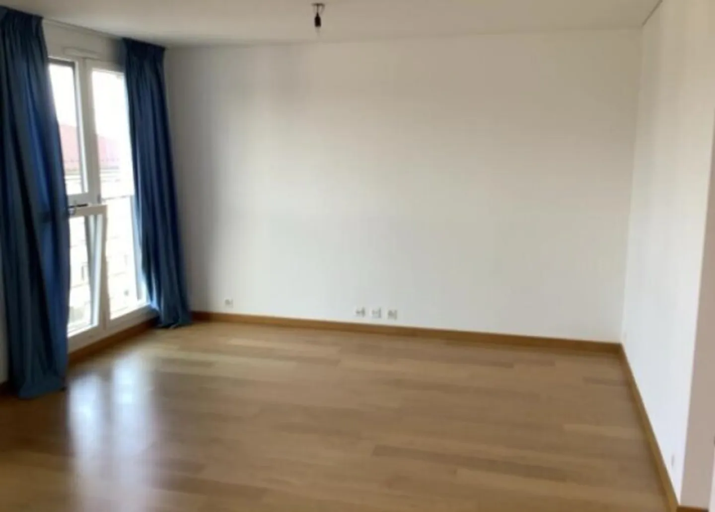 Living in a Maisonette Apartment in the Heart of Servette! - Photo 4 of 8