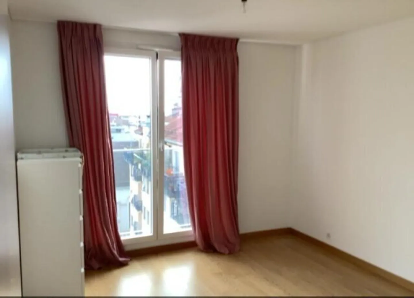 Living in a Maisonette Apartment in the Heart of Servette! - Photo 6 of 8