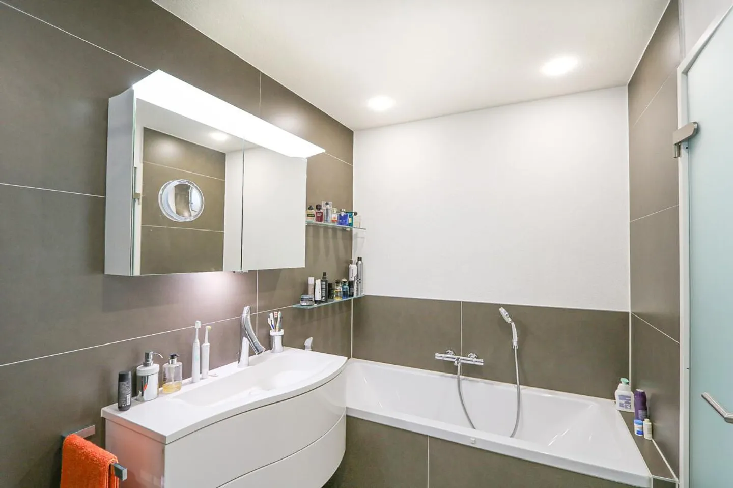 Elegantes Einfamilienhaus in Bättwil - Foto 8 von 15