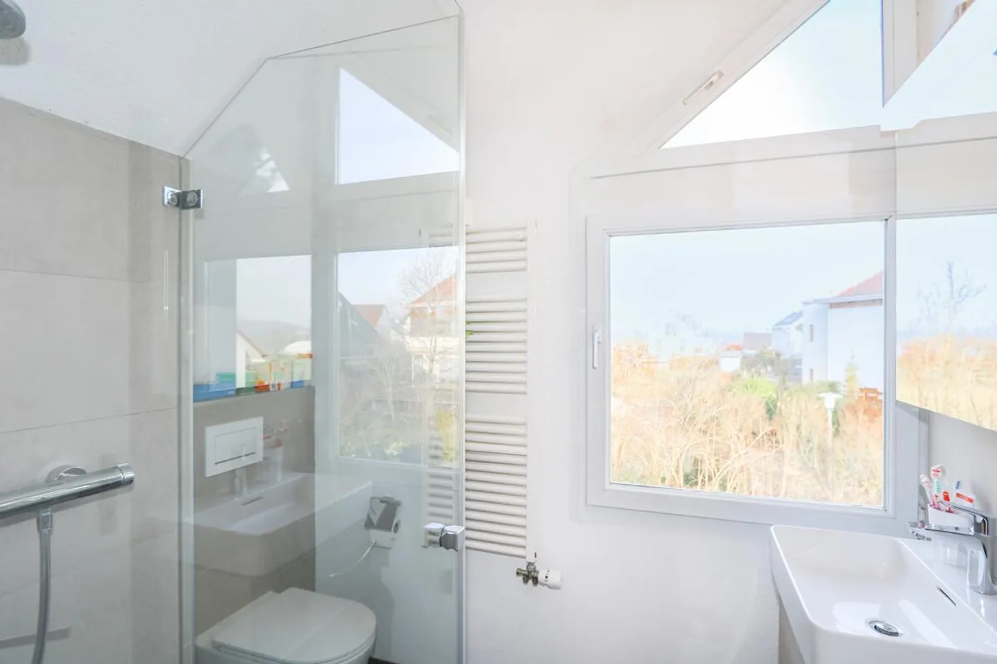 Elegantes Einfamilienhaus in Bättwil - Foto 13 von 15