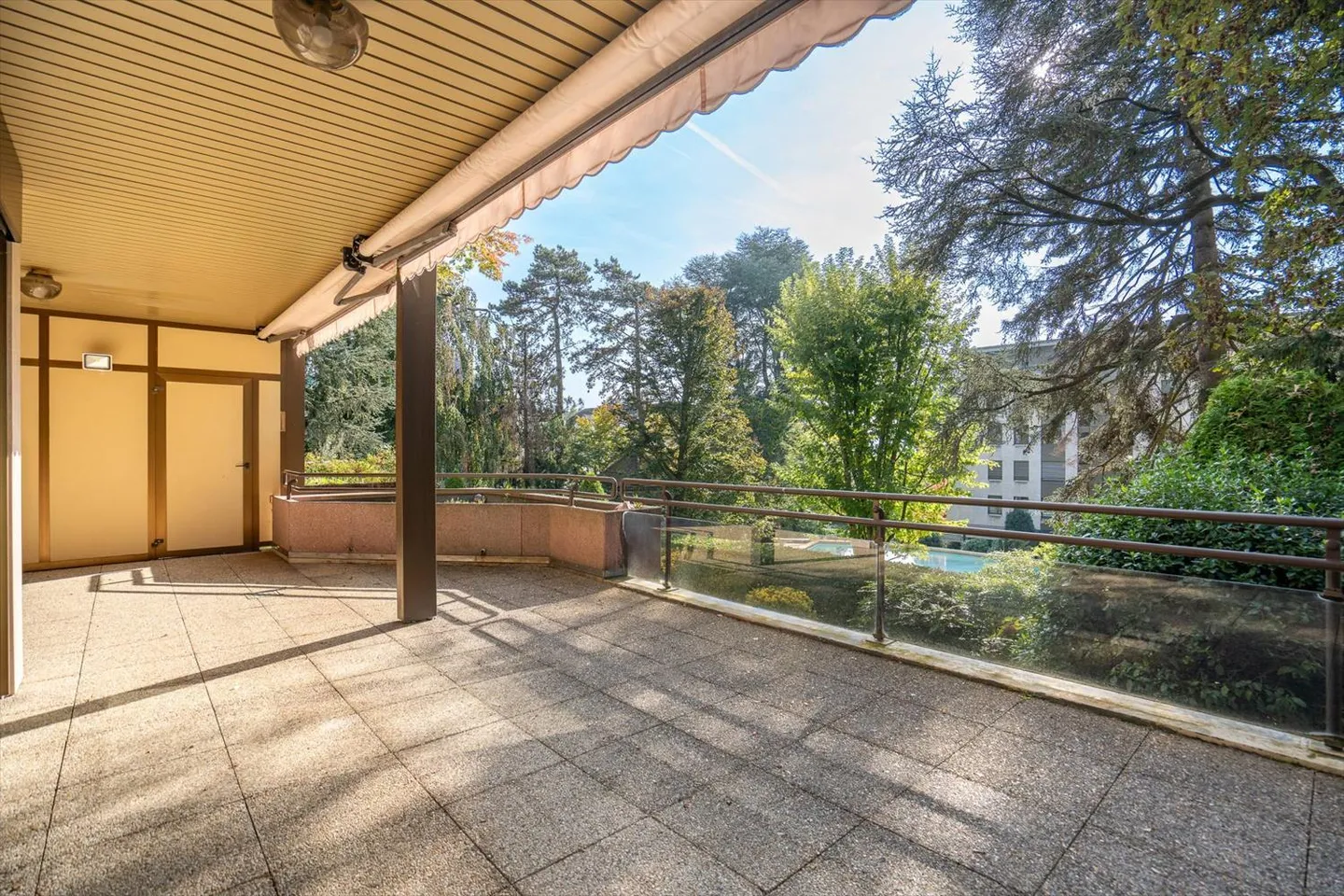 Magnifico appartamento di 3,5 stanze a pochi passi dal lago - Foto 9 di 13