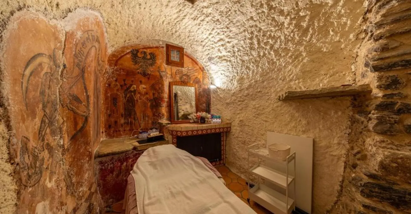 Aussergewöhnlicher Gewerberaum - Foto 1 von 8